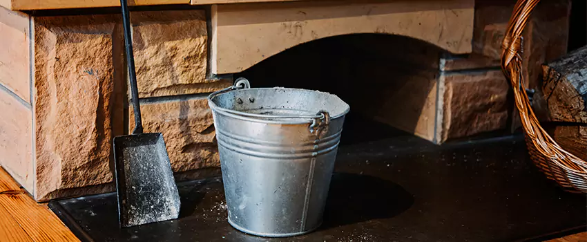 Clean The Fireplace Mantle And Hearth in Lauderdale Lakes, Florida